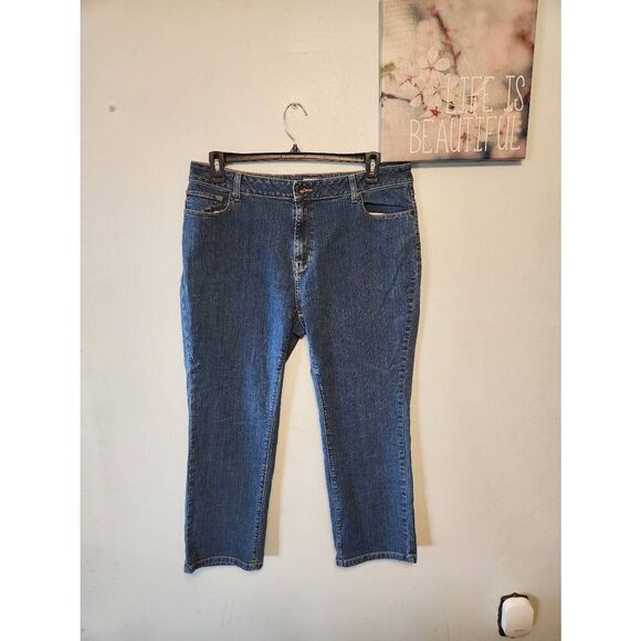 L.L.Bean Women's True Shape Jeans High-Rise Straight Leg Medium Wash Size 18 P P - Picture 1 of 5